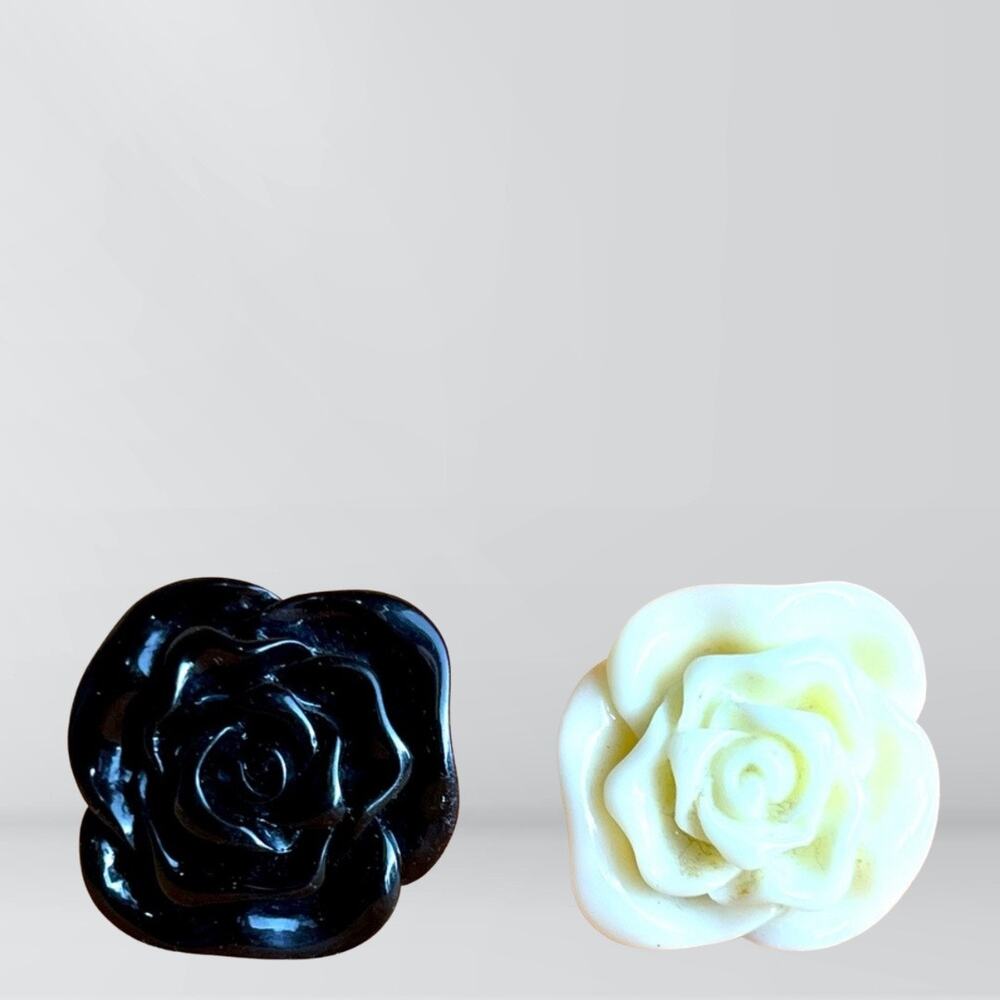Black and White Rose Resin Ring Duo - Women's Floral Statement Rings